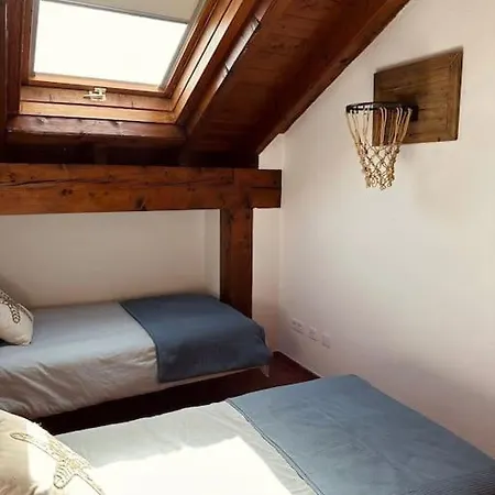 아파트 Atico Comillas Familiar X4, Terraza, Playa, Wifi *