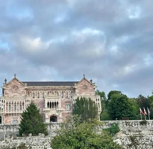 Atico Comillas Familiar X4, Terraza, Playa, Wifi Apartmán *