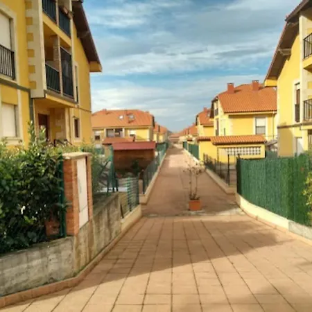 Atico Comillas Familiar X4, Terraza, Playa, Wifi Apartament